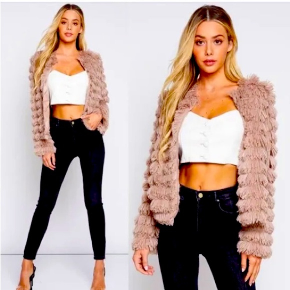 (3for20)🛼SHE+SKY FLUFFY LAYERED JACKET